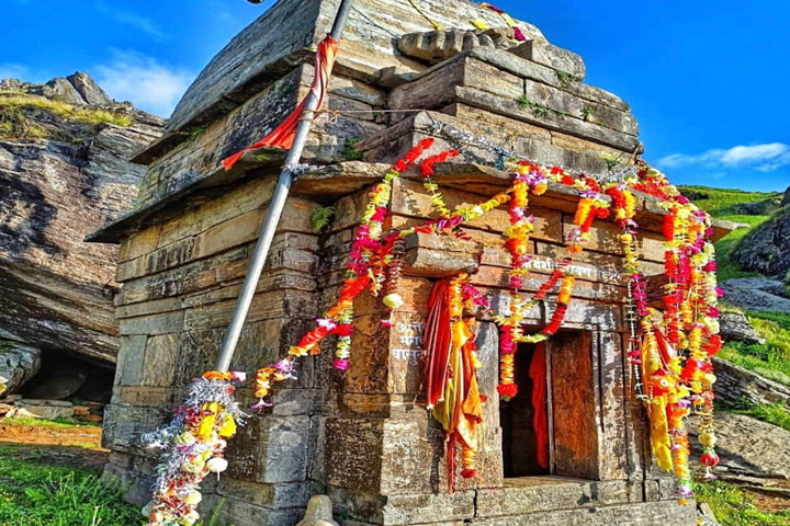 1712750754346BansiNarayanTempleBannerUrgamValleyChamoliUttarakhand