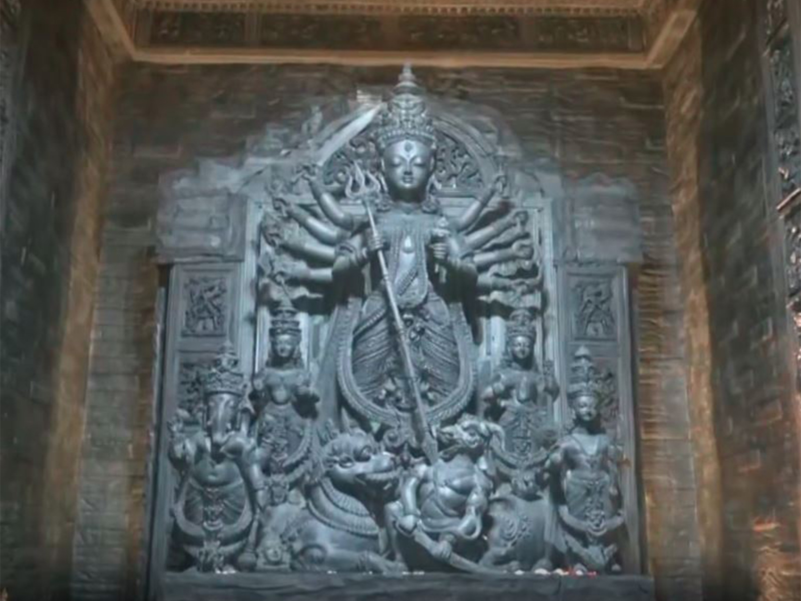 Tridhara Akalbodhan Durga Pandal (Photo: ANI)